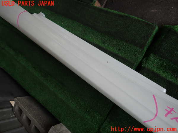 2UPJ-9241911390]BMW 135i クーペ E82(UC30)右サイドステップ 中古_3