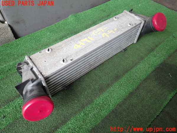 2UPJ-9241912451]BMW 135i クーペ E82(UC30)インタークーラー1 中古_3