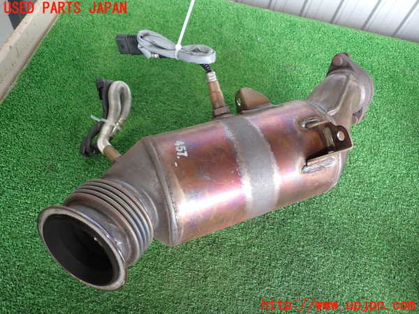 2UPJ-9241912661]BMW 135i クーペ E82(UC30)触媒1 中古_2