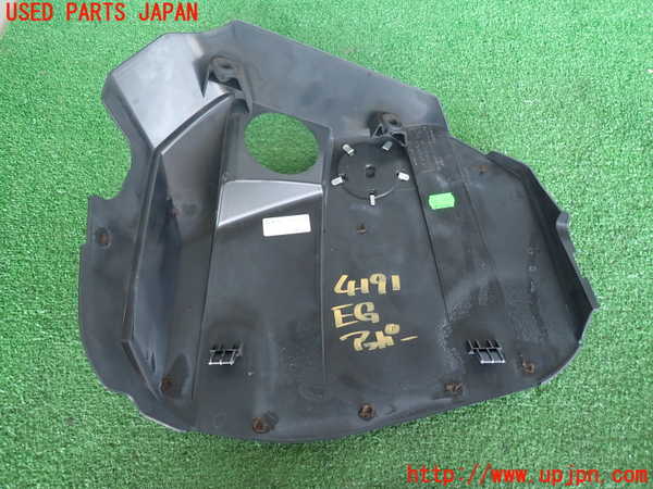 2UPJ-9241912160]BMW 135i クーペ E82(UC30)エンジンアッパーカバー 中古_2