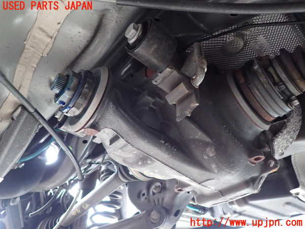 2UPJ-9241914355]BMW 135i クーペ E82(UC30)リアデフ 中古_2