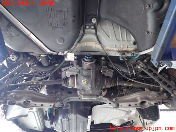 2UPJ-9241915295]BMW 135i クーペ E82(UC30)リアメンバー 中古_2