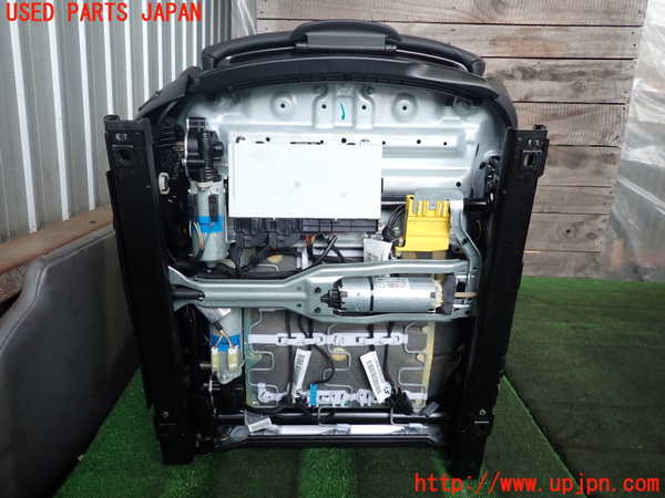 2UPJ-9241917035]BMW 135i クーペ E82(UC30)運転席シート 中古_5