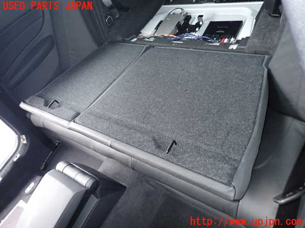 2UPJ-9241917385]BMW 135i クーペ E82(UC30)リアシート 中古_3