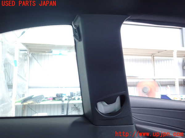 2UPJ-9241917680]BMW 135i クーペ E82(UC30)左リアピラートリム 中古_2