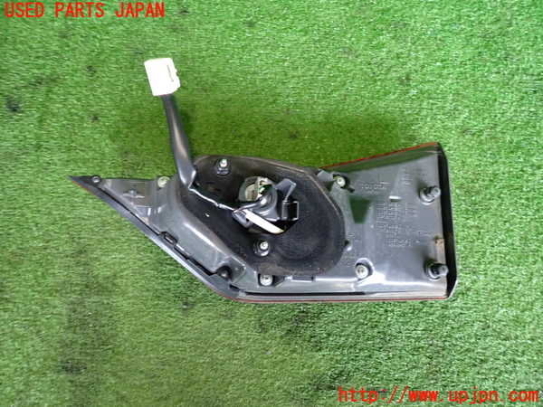 2UPJ-9241921552]レクサス・GS350(GRL10)左リアフィニッシャー 中古_3