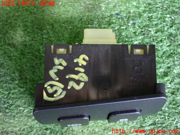 2UPJ-9241926310]レクサス・GS350(GRL10)スイッチ5(HLウォッシャー 横滑り防止OFF) 中古_2