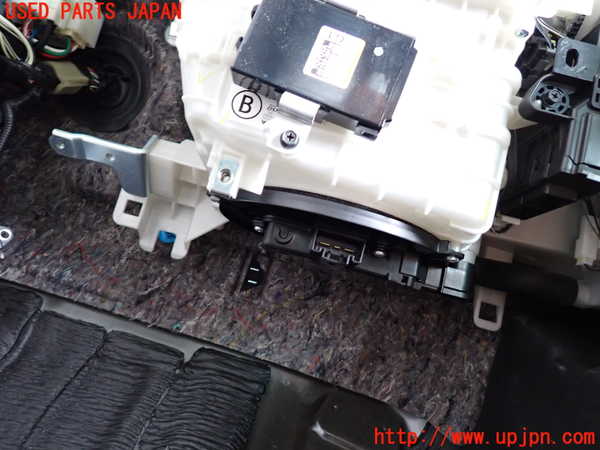2UPJ-9241926095]レクサス・GS350(GRL10)ブロアファン(ブロアーファン) 中古_2