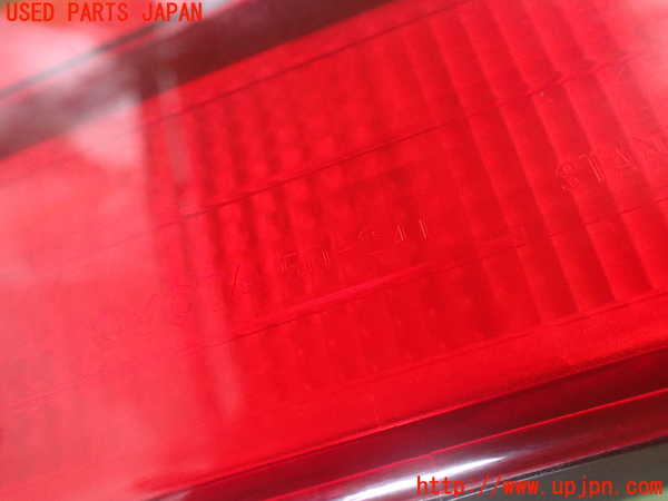 2UPJ-9241931552]セルシオ(UCF21)左リアフィニッシャー 中古_2