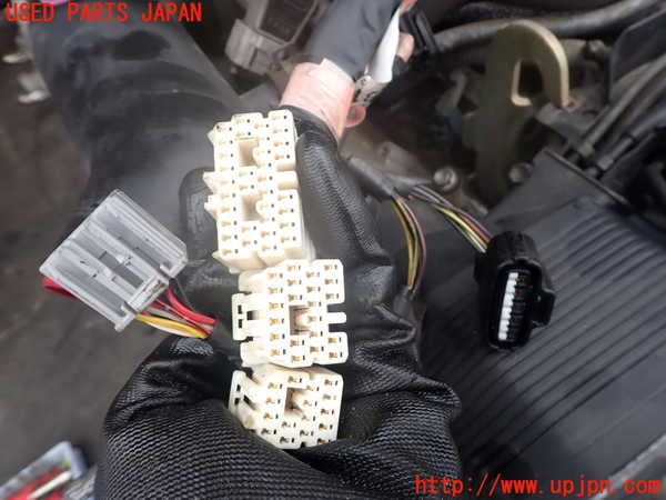 2UPJ-9241932010]セルシオ(UCF21)エンジン 1UZ-FE 中古_4