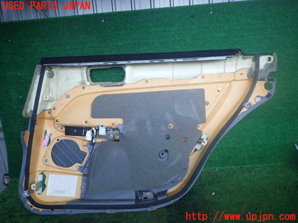 2UPJ-9241931324]セルシオ(UCF21)左後ドア内張り 中古　【ジャンク品】_3