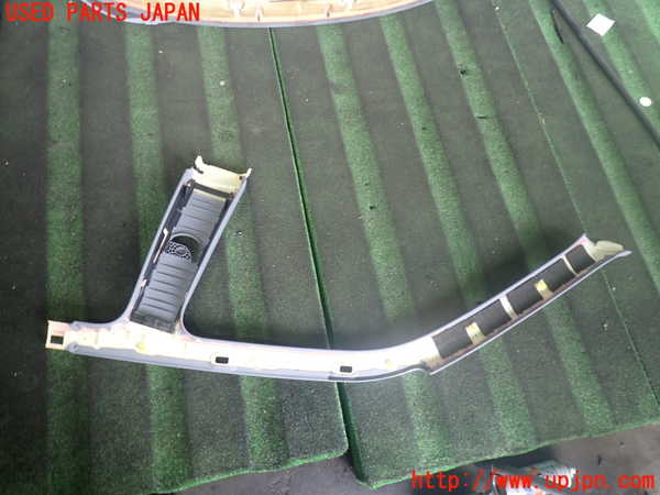 2UPJ-9241937660]セルシオ(UCF21)左フロントピラートリム 中古_2