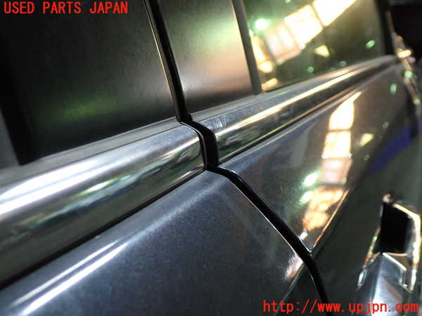1UPJ-9242001230]WR-V(DG5)右前ドア 中古_2