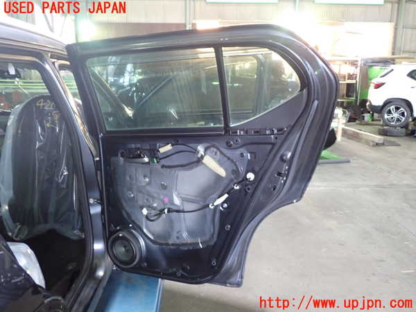 1UPJ-9242001290]WR-V(DG5)右後ドア M93A 中古_5
