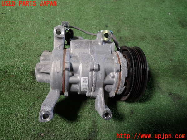 1UPJ-9242006025]WR-V(DG5)エアコンコンプレッサー 中古_4
