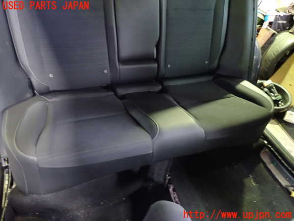 1UPJ-9242007385]WR-V(DG5)リアシート 中古_3