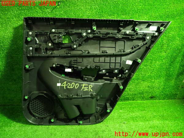 1UPJ-9242001324]WR-V(DG5)左後ドア内張り 中古_3