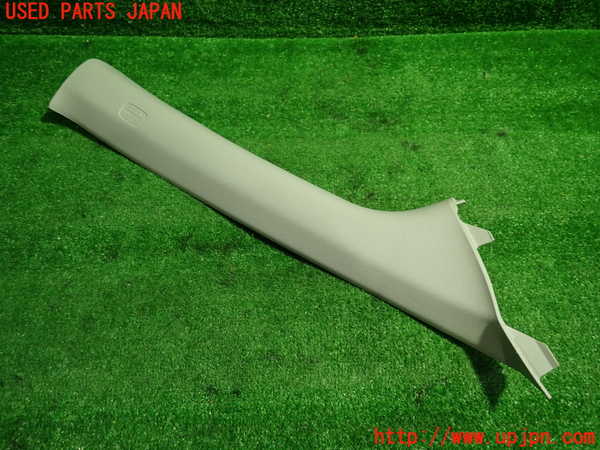 1UPJ-9242007655]WR-V(DG5)右フロントピラートリム 中古_2