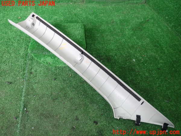 1UPJ-9242027655]クロストレック(GUE)右フロントピラートリム 中古_2