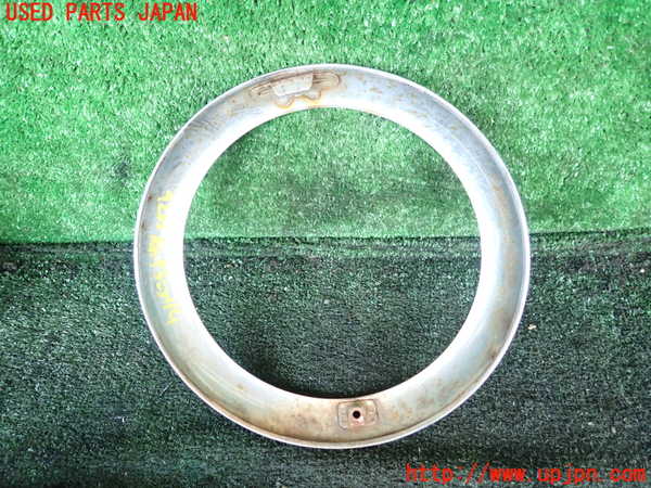 1UPJ-9242031140]三菱ジープ(J53)右ヘッドライトリム 中古_2
