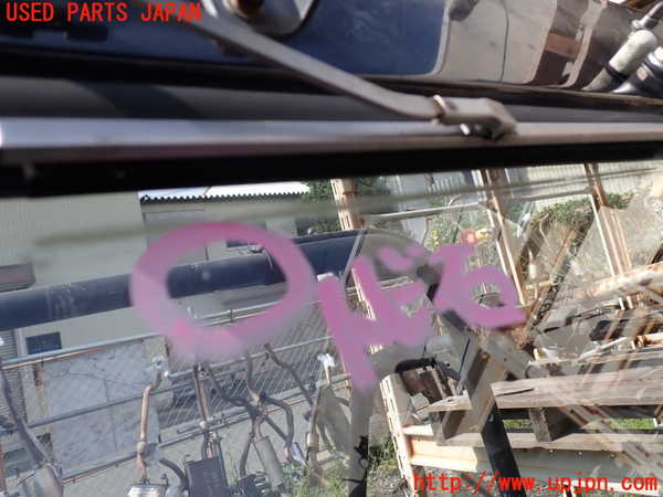1UPJ-9242031195]三菱ジープ(J53)フロントガラス 中古_3