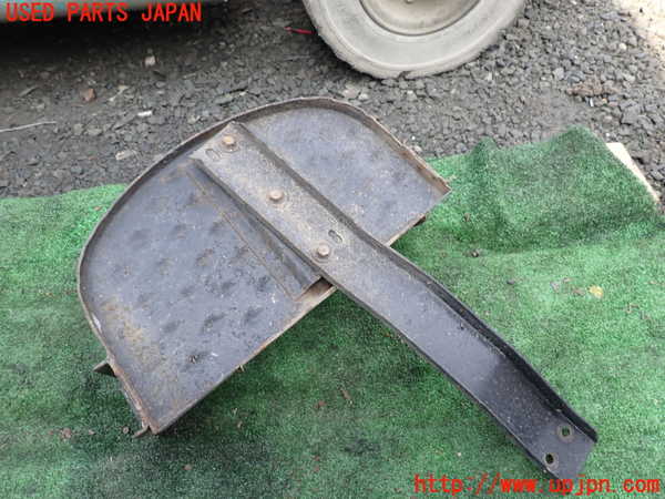 1UPJ-9242031390]三菱ジープ(J53)右サイドステップ 中古_2