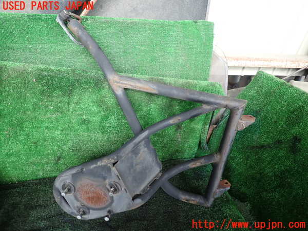 1UPJ-9242031700]三菱ジープ(J53)スペアタイヤキャリア 中古_2