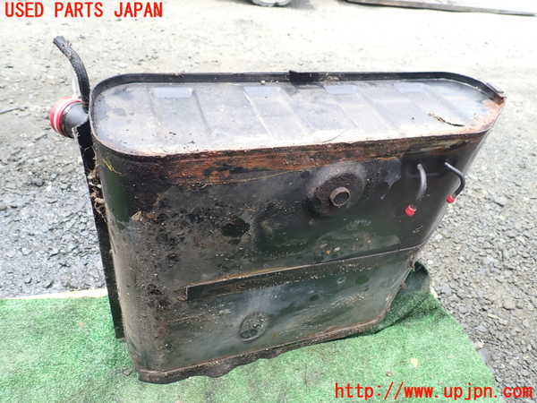 1UPJ-9242032500]三菱ジープ(J53)燃料タンク 中古_2