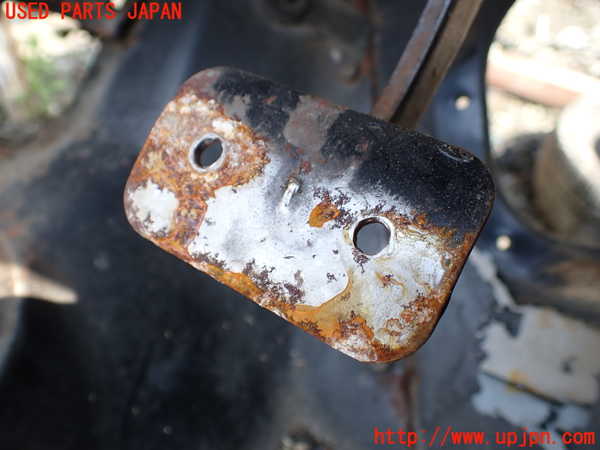 1UPJ-9242037590]三菱ジープ(J53)クラッチペダル 中古_2