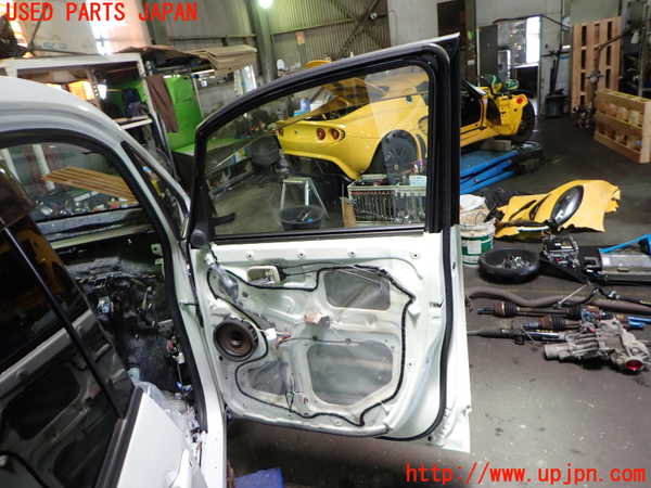 1UPJ-9242041230]デリカD：5(CV1W)右前ドア AGC M2H3 中古_5