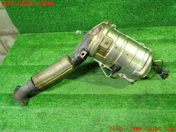 1UPJ-9242042662]デリカD：5(CV1W)触媒2 中古_2