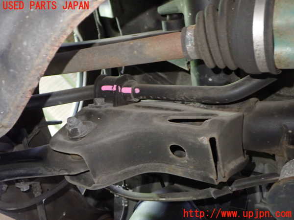 1UPJ-9242045445]デリカD：5(CV1W)リアスタビライザー 中古_3