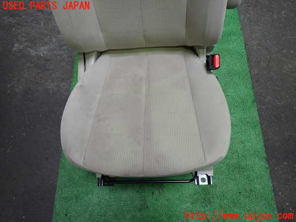 1UPJ-9242047035]デリカD：5(CV1W)運転席シート 中古_3