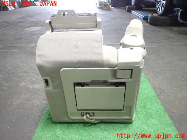 1UPJ-9242047265]デリカD：5(CV1W)左3列目シート 中古_5