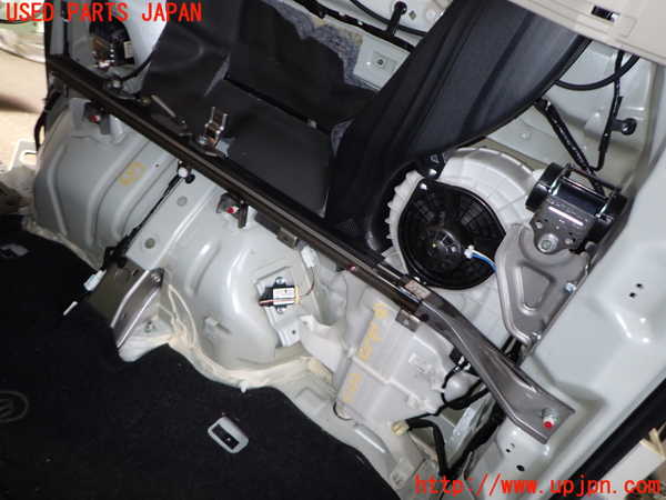 1UPJ-9242047498]デリカD：5(CV1W)シートレール③3 中古_2