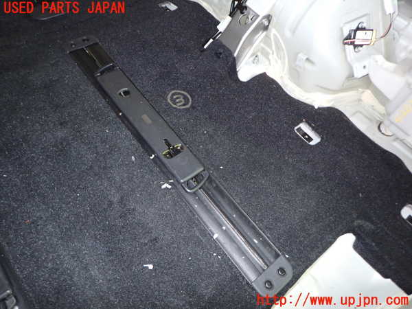 1UPJ-9242047498]デリカD：5(CV1W)シートレール③3 中古_3