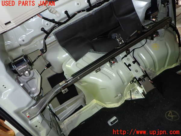 1UPJ-9242047499]デリカD：5(CV1W)シートレール④4 中古_2