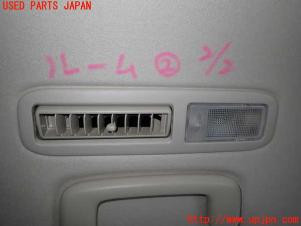 1UPJ-9242046412]デリカD：5(CV1W)ルームランプ2 (2列目) 中古_2