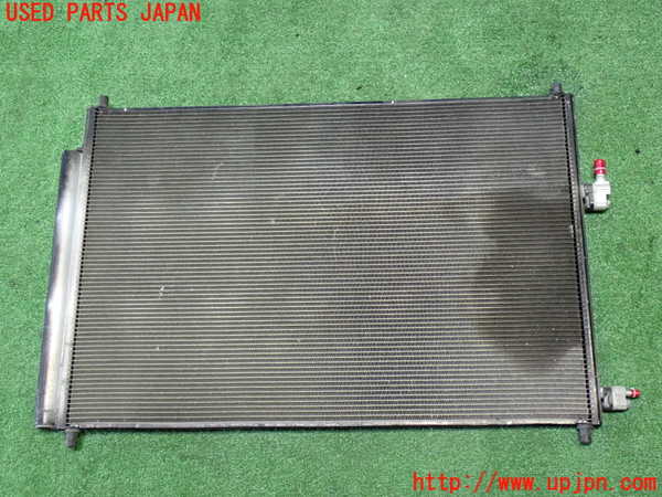 1UPJ-9242056031]ヴェルファイア(GGH25W)エアコンコンデンサー1 中古_2