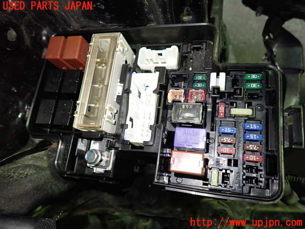1UPJ-9242056743]ヴェルファイア(GGH25W)ヒューズボックス3 中古_2