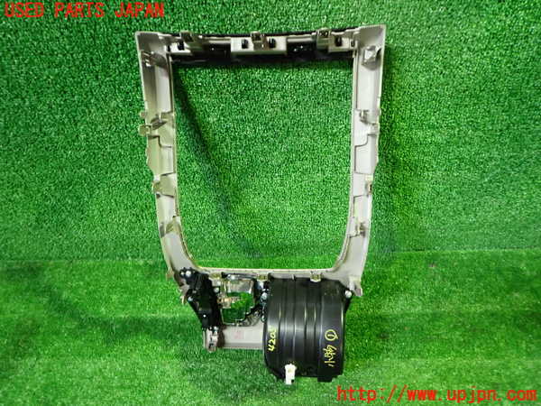1UPJ-9242057841]ヴェルファイア(GGH25W)小物入れ1 中古_3