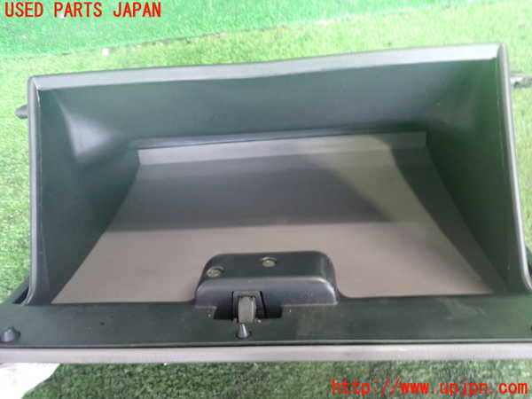2UPJ-9242067516]ハイラックスサーフ(RZN180W)グローブボックス1 中古_2