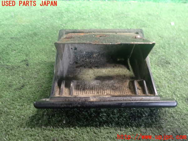2UPJ-9242067821]ハイラックスサーフ(RZN180W)灰皿1 中古 【ジャンク品】_2