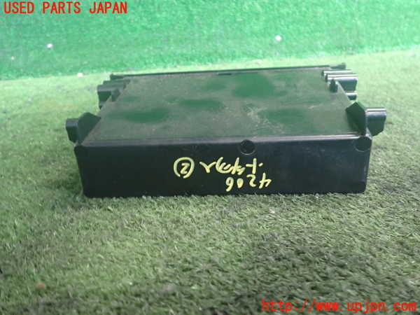 2UPJ-9242067842]ハイラックスサーフ(RZN180W)小物入れ2 中古_3