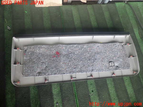 2UPJ-9242061578]ハイラックスサーフ(RZN180W)バックドア内張り 中古_2