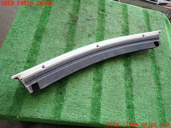 2UPJ-9242071520]ポルシェ・ボクスター(986K-)リアスポイラー 中古_3