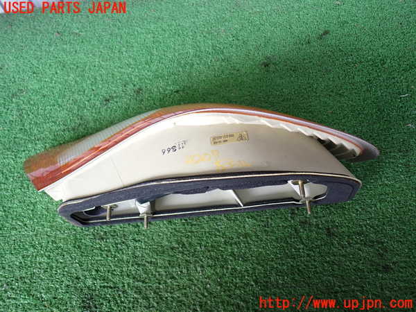 2UPJ-9242071536]ポルシェ・ボクスター(986K-)左テールランプ 中古_3