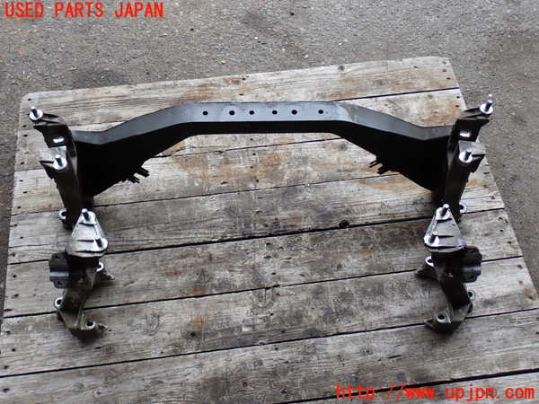 2UPJ-9242075295]ポルシェ・ボクスター(986K-)リアメンバー 中古_3