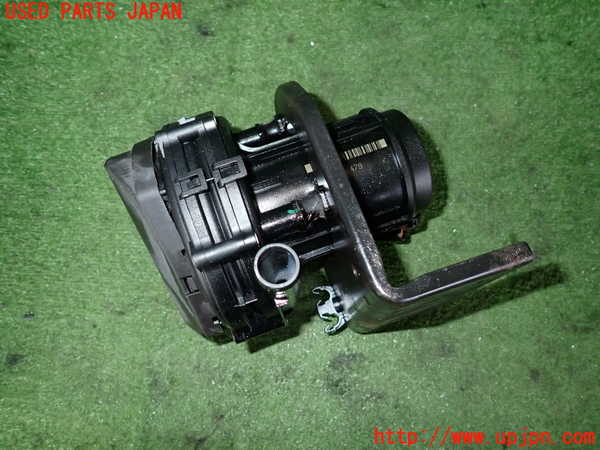 2UPJ-9242092590]マセラティ・クアトロポルテ(MQPS)エアポンプ 中古_4