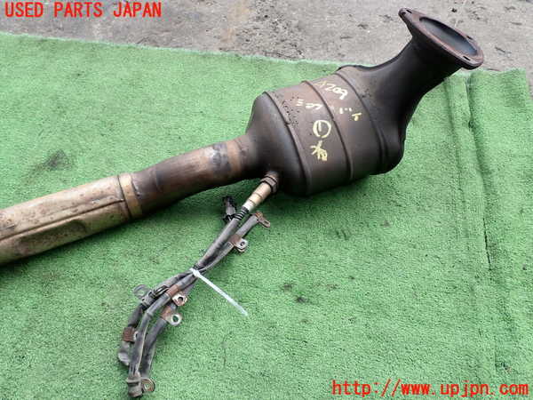 2UPJ-9242092661]マセラティ・クアトロポルテ(MQPS)触媒1 中古_2